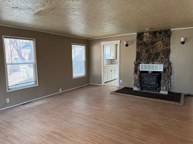 1086 Playground Dr — Photo 4