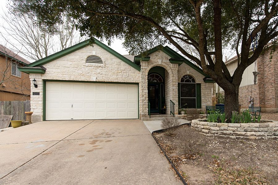 1st image of 1317 Strickland Dr