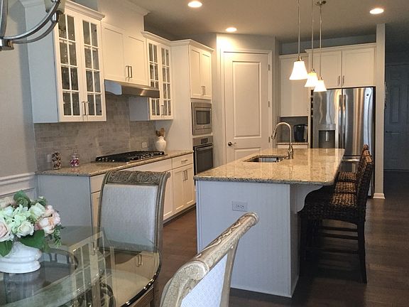 Kitchen / Dining