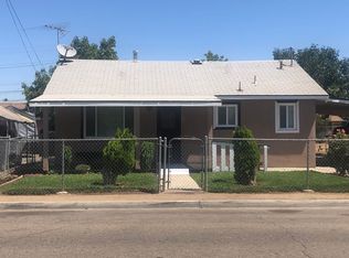 1583 E Magnolia Way, Dinuba, CA 93618