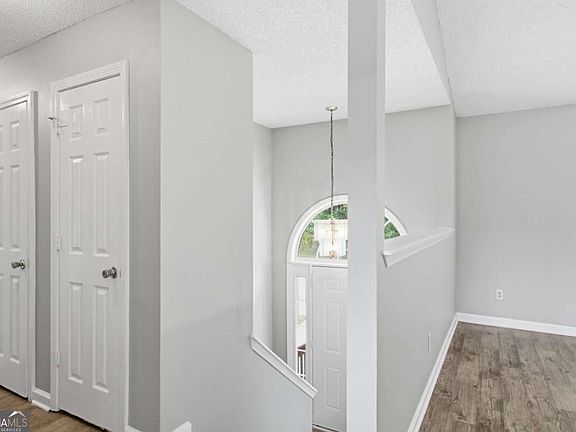 5th image of 445 Buffington Dr