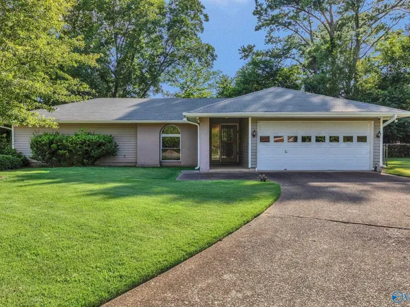 10120 Dunbarton Dr SE, Huntsville, AL 35803