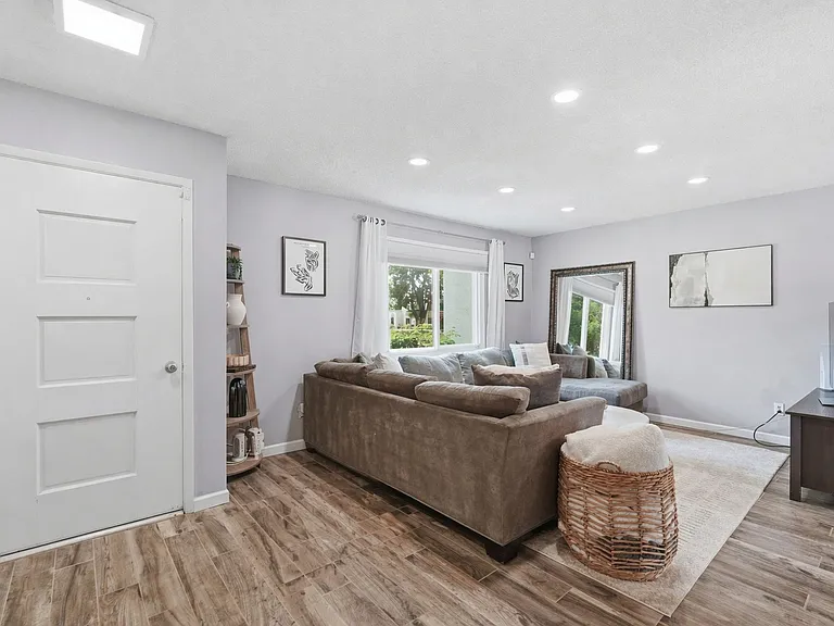 8235 E McDonald Dr — Photo 16