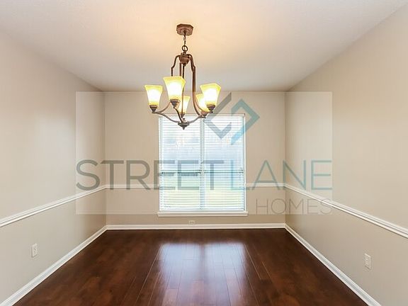 5th image of 3907 Elm Glen Dr