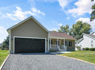 37422 Davey Jones Blvd, Greenbackville, VA 23356