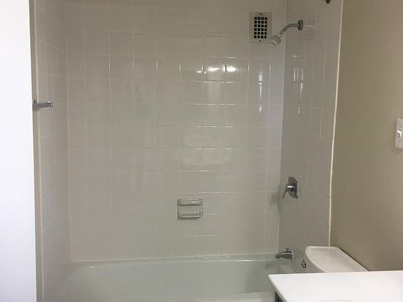 3rd image of 3701 S George Mason Dr Unit 1810N