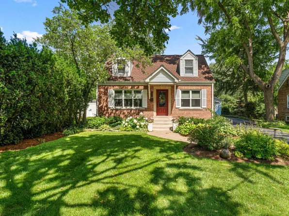 725 N County Line Rd, Hinsdale, IL 60521