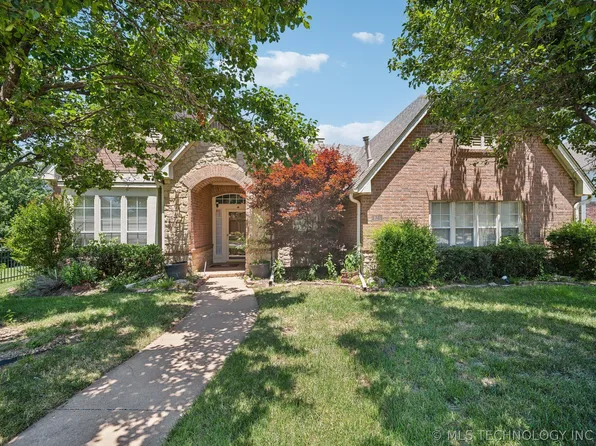 123 W 125th St S, Jenks, OK 74037