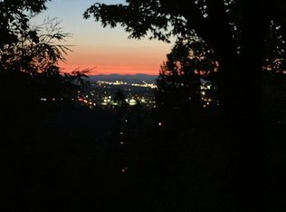 2900 Capital Dr, Eugene, OR 97403