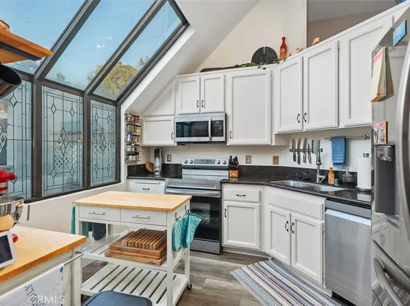 5846 E Creekside Ave Unit 32, Orange, CA 92869