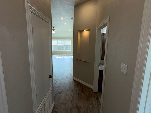 2nd image of 3347 Bordon Dr