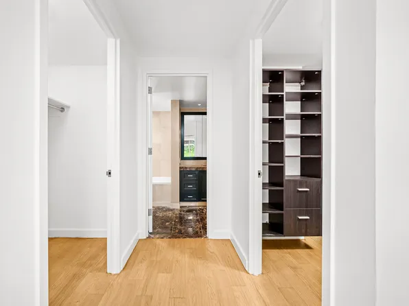 333 Rector Place image 11 of 20