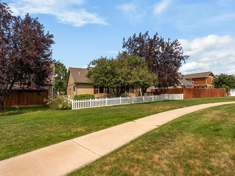 1397 N River Rock Dr — Photo 66