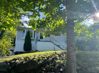 320 Baird Cove Rd, Asheville, NC 28804