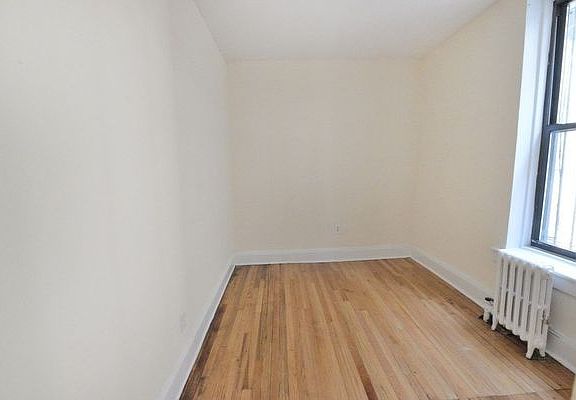 2nd image of 19 E 108th St APT 5FE