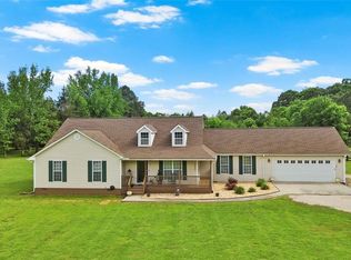 24 Fossetts Cv NW, Cartersville, GA 30121