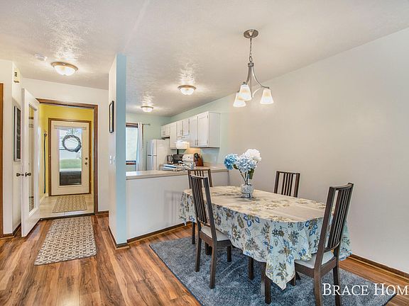 3rd image of 2334 Bridle Creek St SE #3