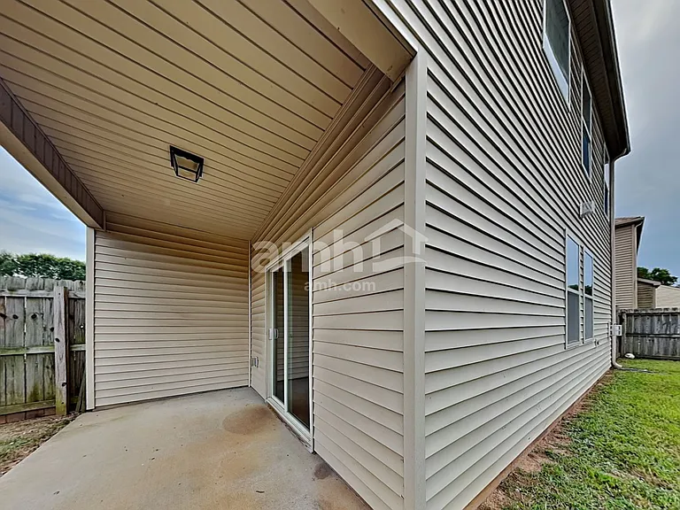 102 Shefleys Rd — Photo 16