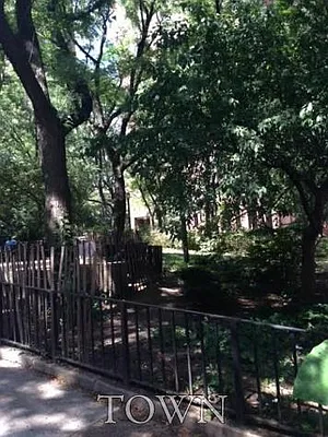 Rented by Town Residential | media 7