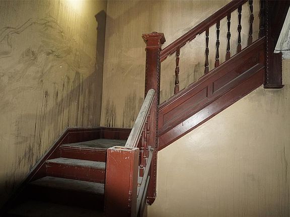 5th image of 243 Court St