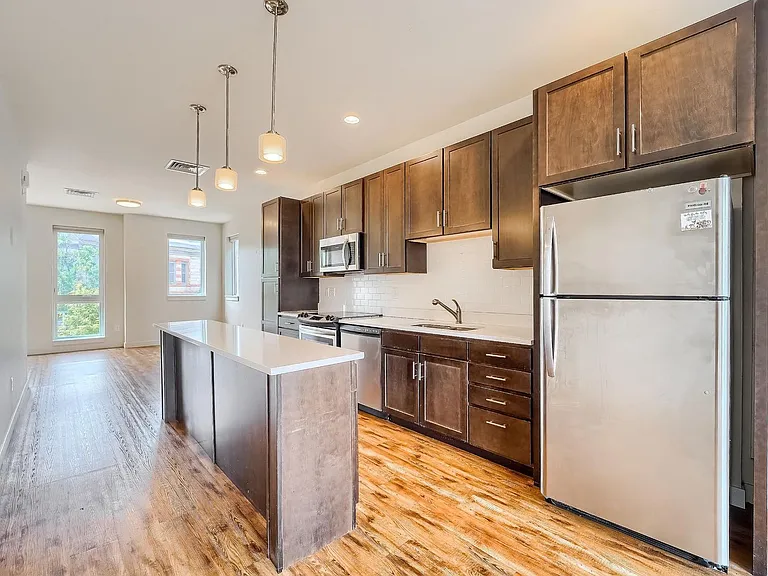 2376 Stout St — Photo 11
