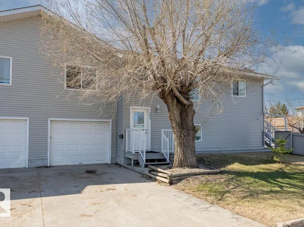 15805 104th Ave NW, Edmonton, AB T5P 2Y3