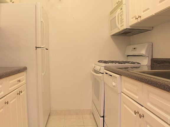 3rd image of 345 E 80th St APT 18E