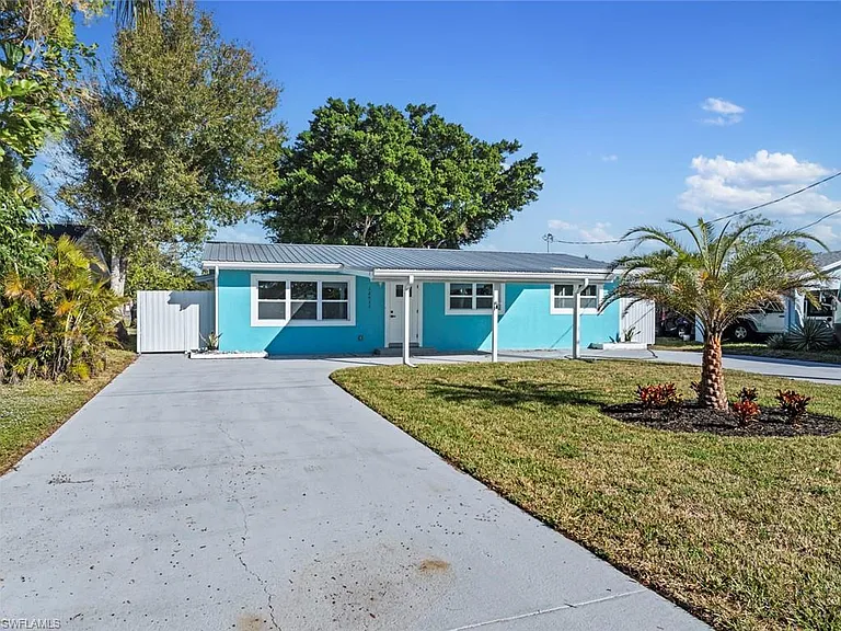 12511 Davis Blvd — Photo 3