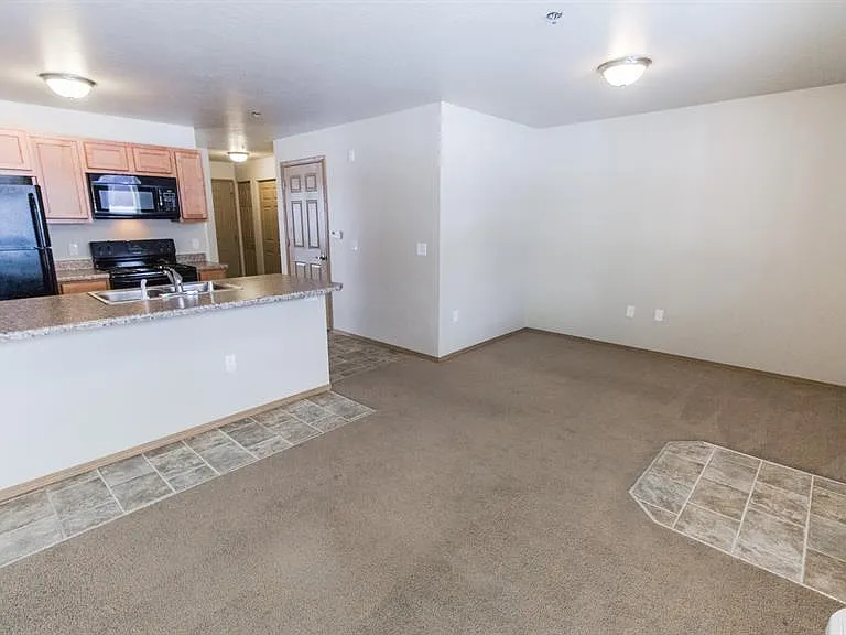 Tyson Vance Apartments — Photo 15