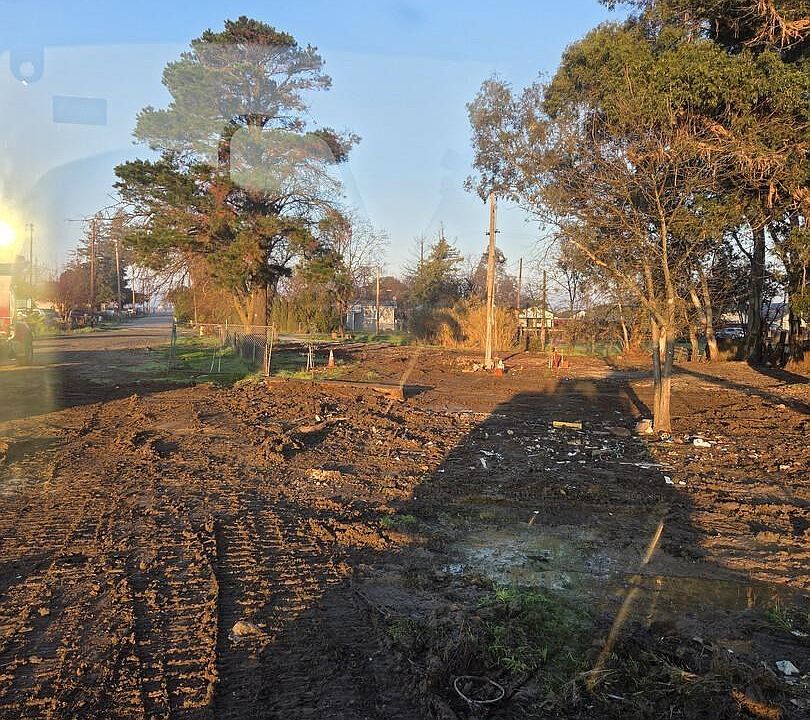 1st image of 4641 Pacific Ave