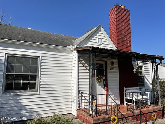 3rd image of 2635 Orton Dr