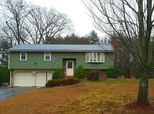 4 Chapel Hill Dr, Reading, MA 01867