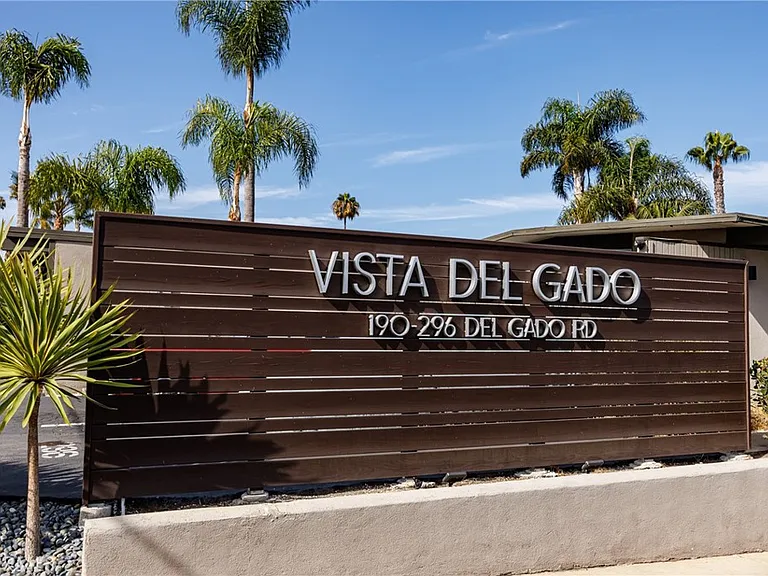 228 Del Gado Rd — Photo 31