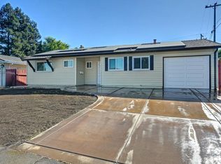 7012 Forman Way, Sacramento, CA 95828