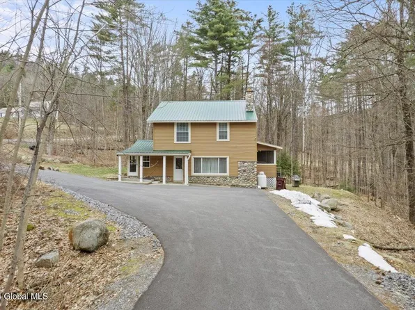 398 Potter Hill Road, Bolton Landing, NY 12814