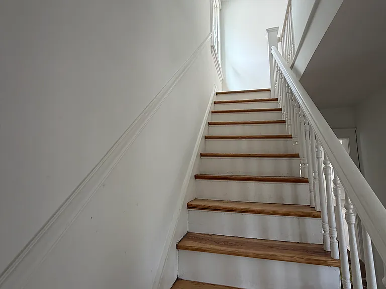 106 Washington Ave — Photo 8