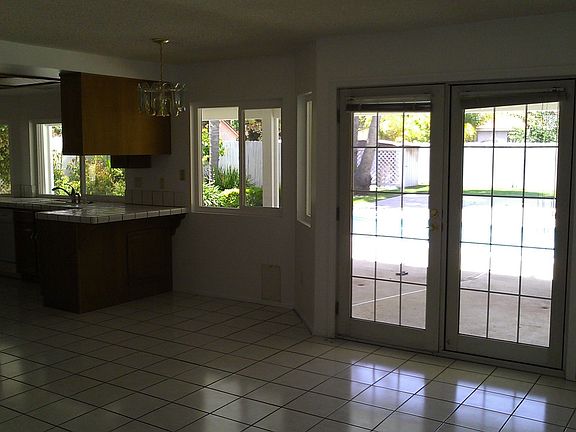 3rd image of 45551 Gleneagles Ct