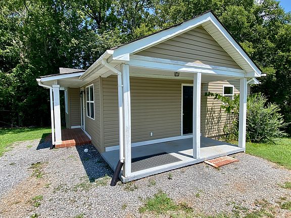 3rd image of 28 Bittings Ave