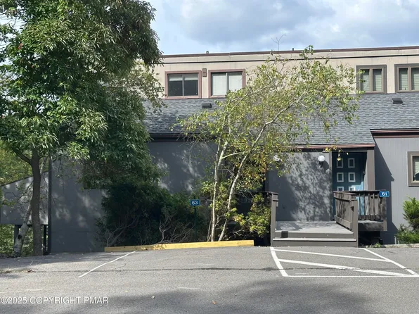 63 Slalom Way, Tannersville, PA 18372