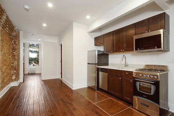 Rented by Christie's International Real Estate Group, LLC | media 1
