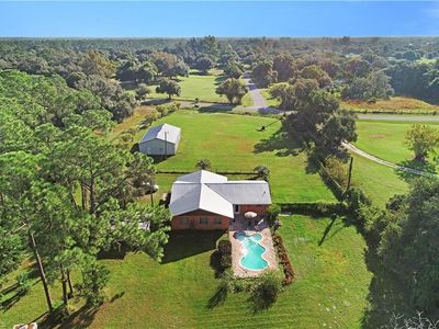 335 Trader Rd, Fort Denaud, FL, 33935
