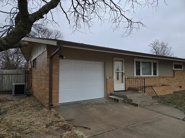 104 S Burns St, Turon, KS 67583