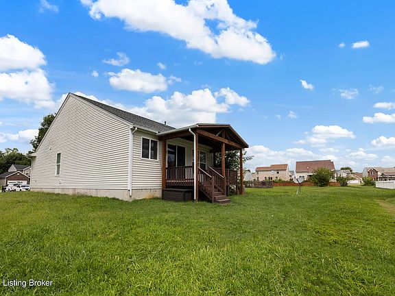 4th image of 5435 Bannon Crossings Dr