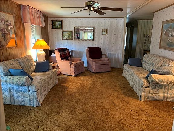 3rd image of 4417 Limewood St