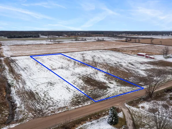 6876B 80th Ave, Zeeland, MI 49464