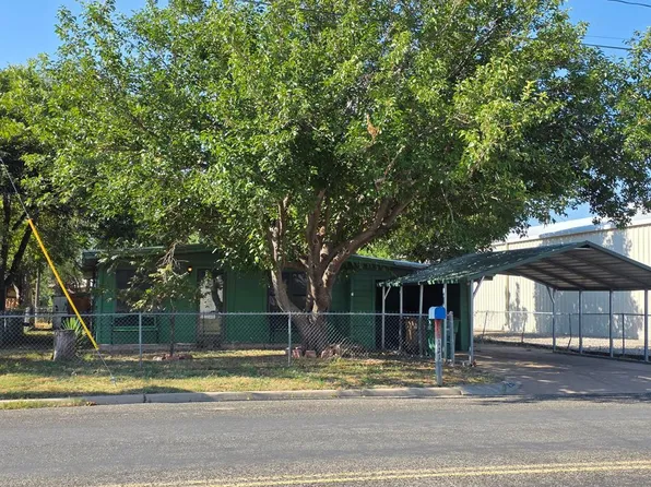 121 W Highland Blvd, San Angelo, TX 76903