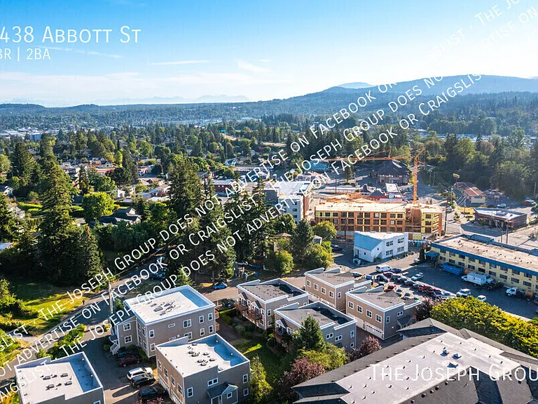 3438 Abbott St — Photo 29