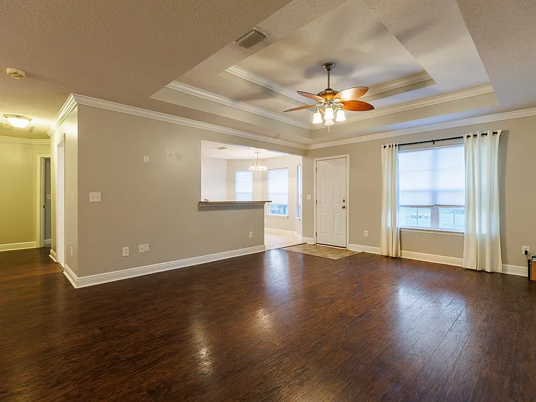76 Brookfield Dr — Photo 17