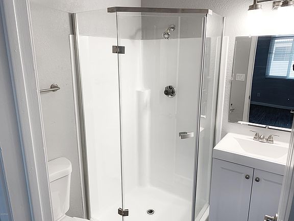 5th image of 16801 N 31st St APT 214