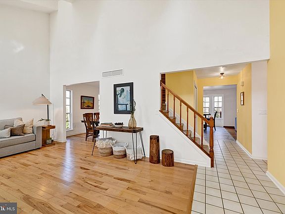 5th image of 9201 Goose Pond Dr